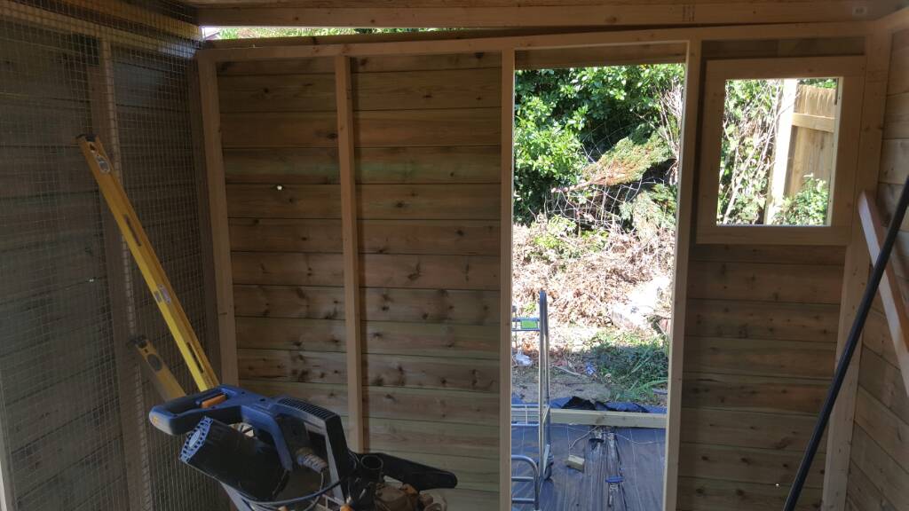 Image showcasing Aviary Insulation? | The Parrot Club